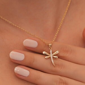 14 Ayar Saf Altın Yusufçuk Kolye – CZ Taşlı Zarif Böcek Figürü